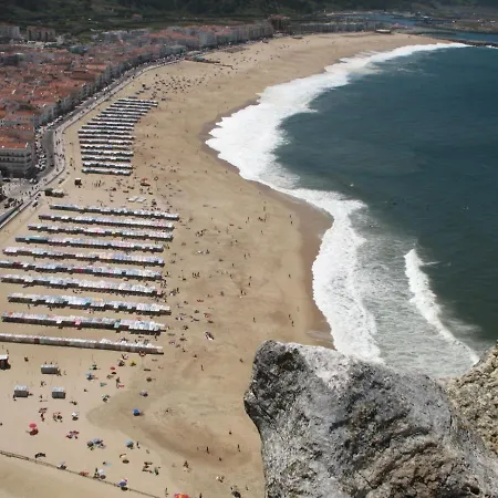 Casa Pisa Flores - Da Nazaré